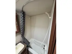 2015 FOREST RIVER WILDWOOD 281QBXL