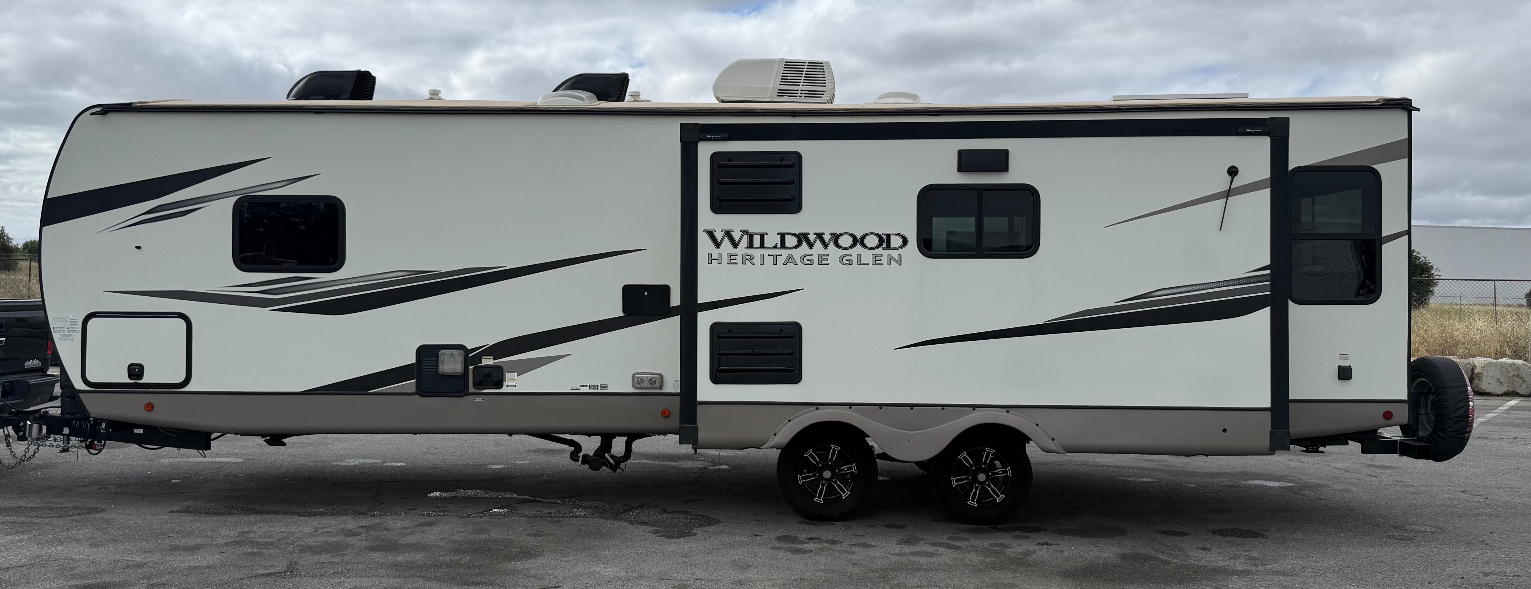 2022 Forest River WILDWOOD HERITAGE GLEN 271RL in morgan hill CA