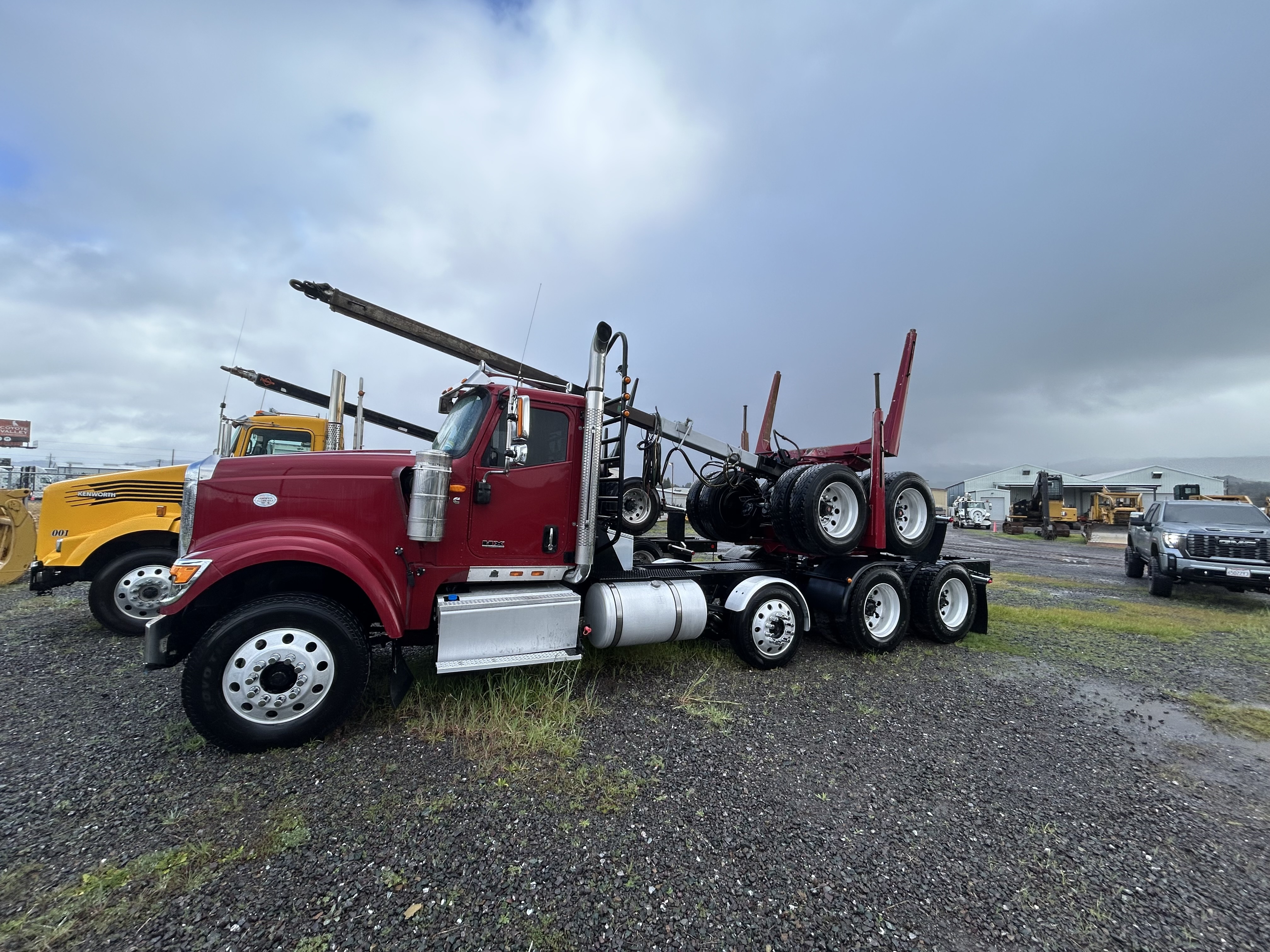 2020 INTERNATIONAL HX520 in San Leandro, CA