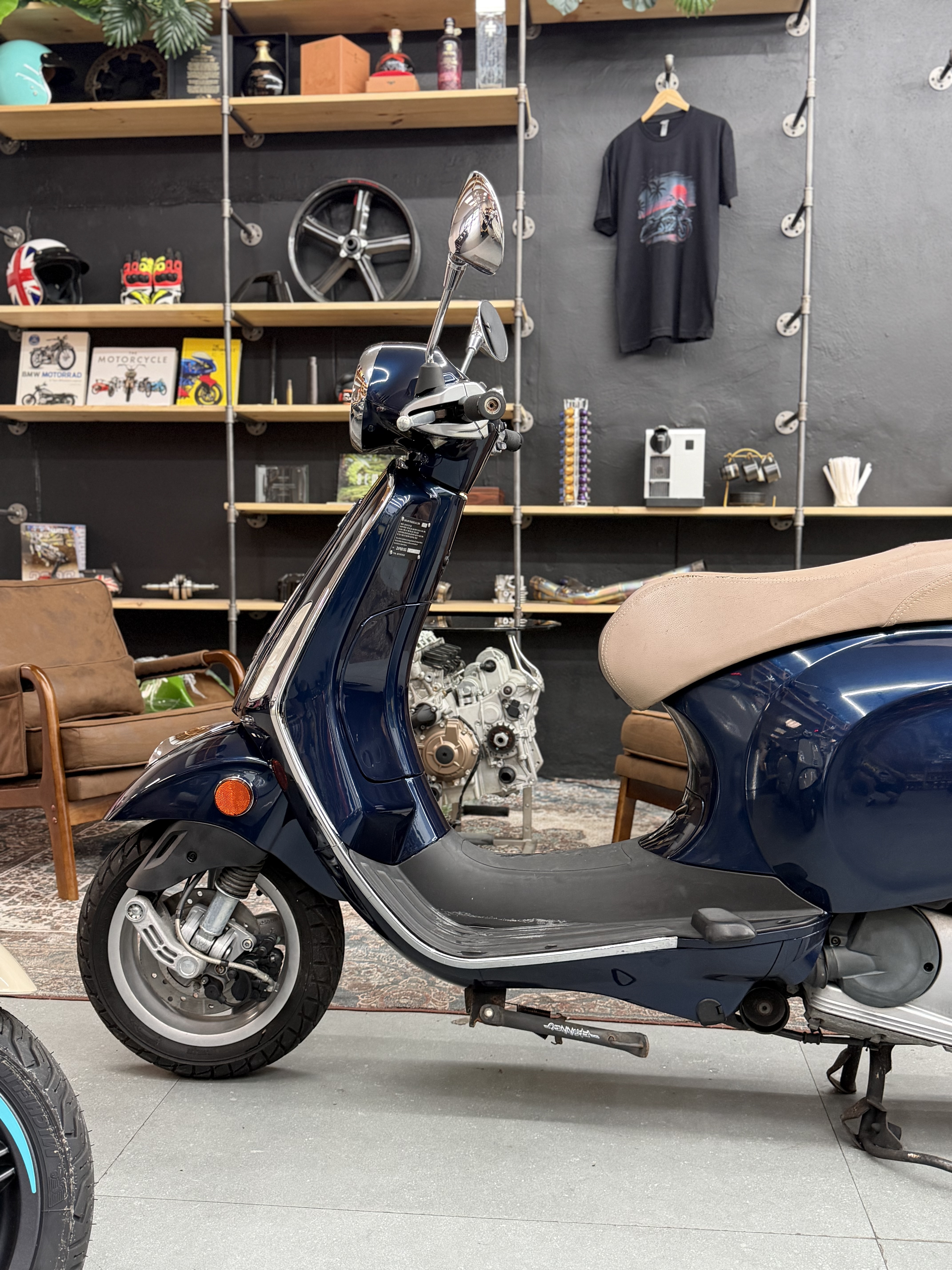 2015 Vespa PRIMAVERA 150 150 in Miami Beach, FL