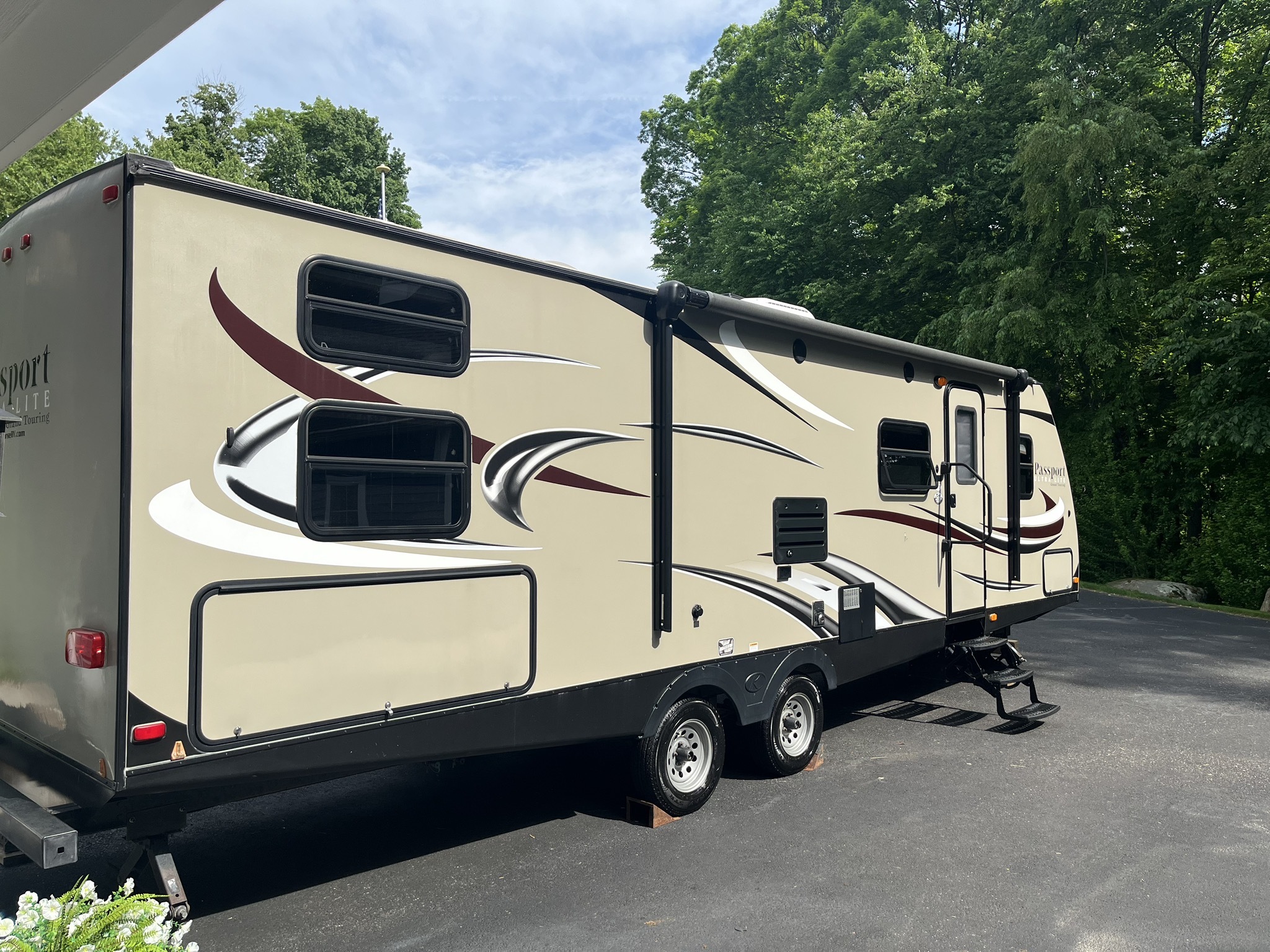2015 Keystone PASSPORT ULTRA LITE GRAND TOURING 2920BH in oxford CT