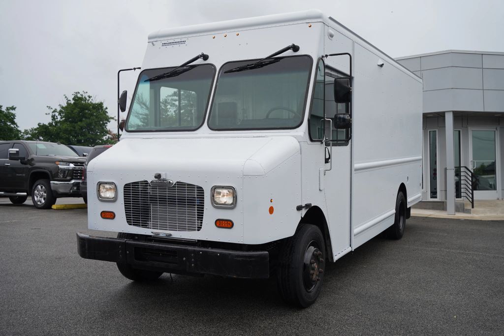 2021 FREIGHTLINER MT45G DELIVERY in Langhorne, PA