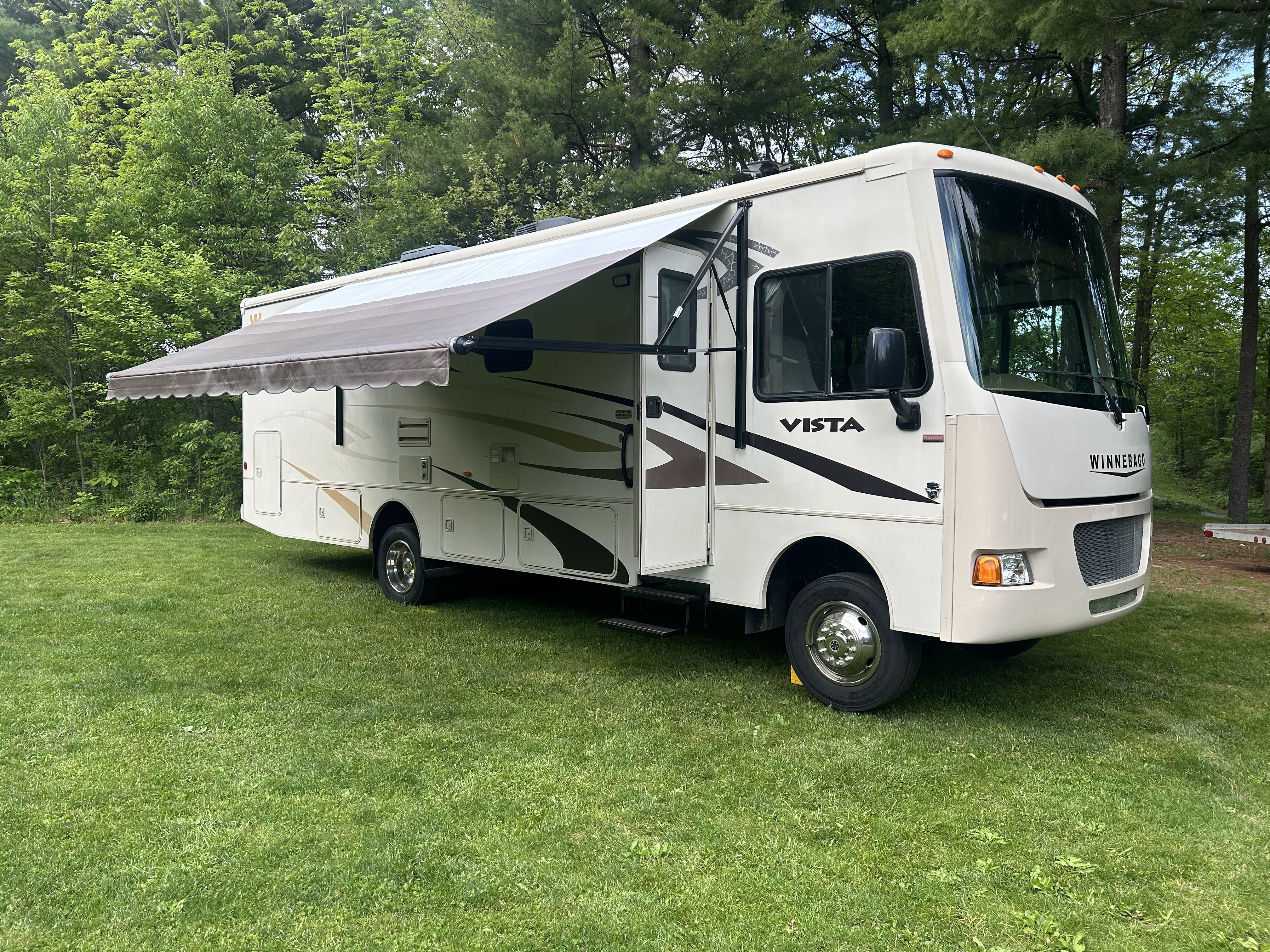 2015 Winnebago VISTA 31KE RV