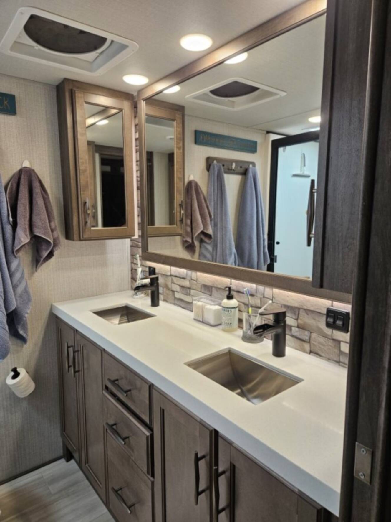 A photo of this 2021 Grand Design SOLITUDE 390RK/390RK-R