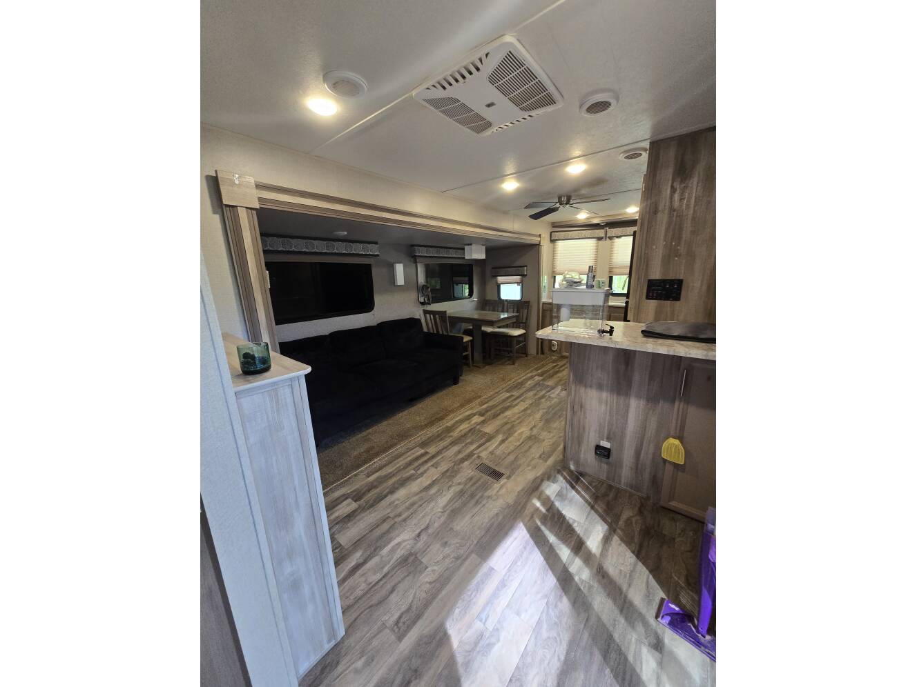 A photo of this 2021 Coachmen CATALINA DESTINATION SERIES 39FKTS