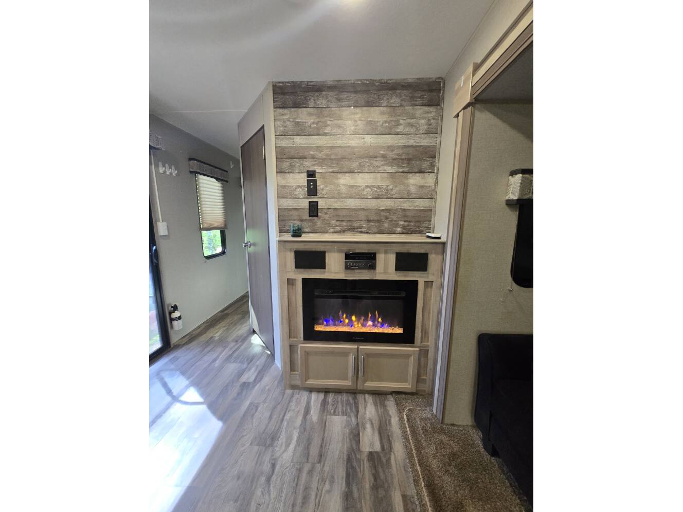 A photo of this 2021 Coachmen CATALINA DESTINATION SERIES 39FKTS