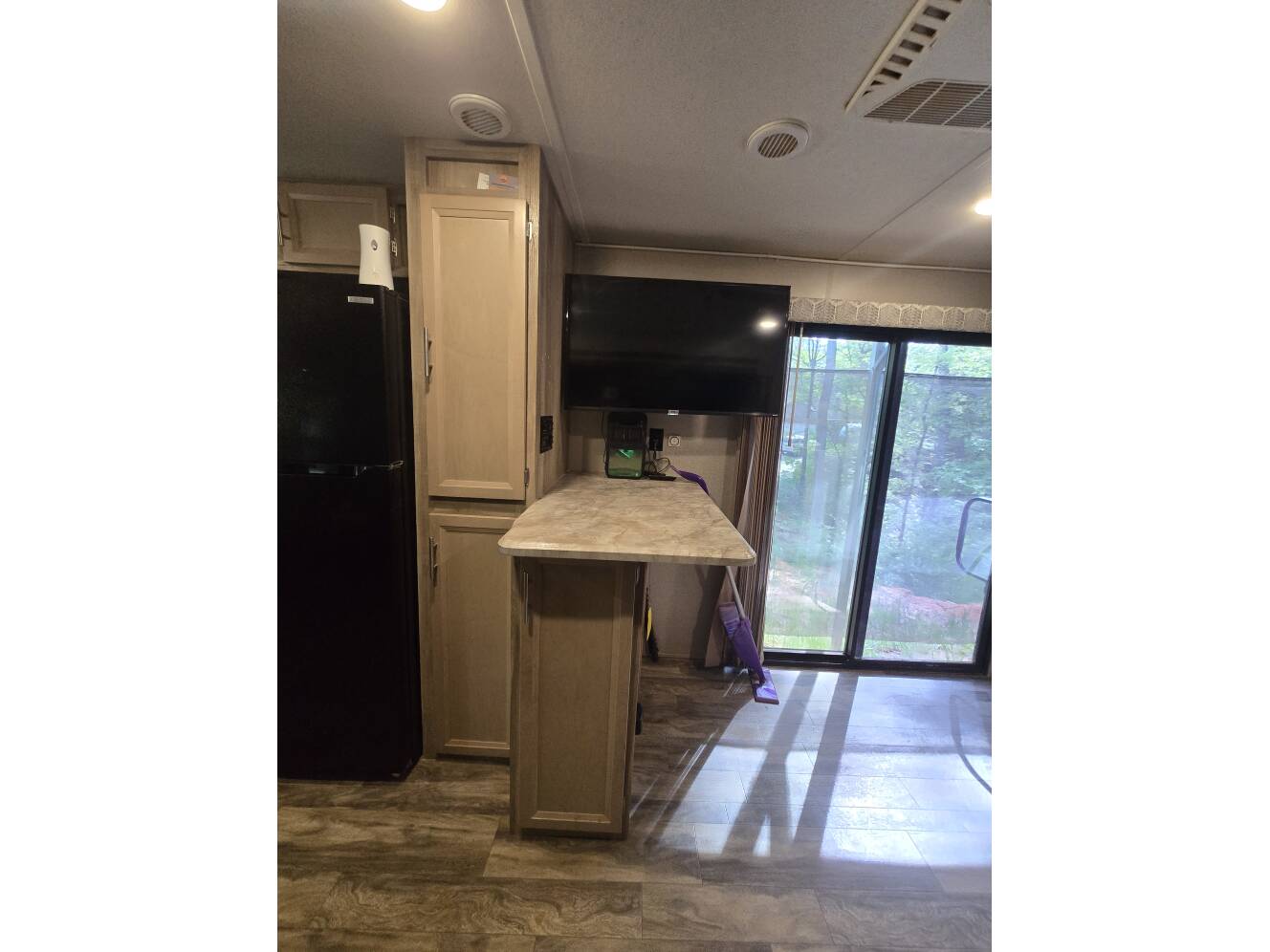 A photo of this 2021 Coachmen CATALINA DESTINATION SERIES 39FKTS