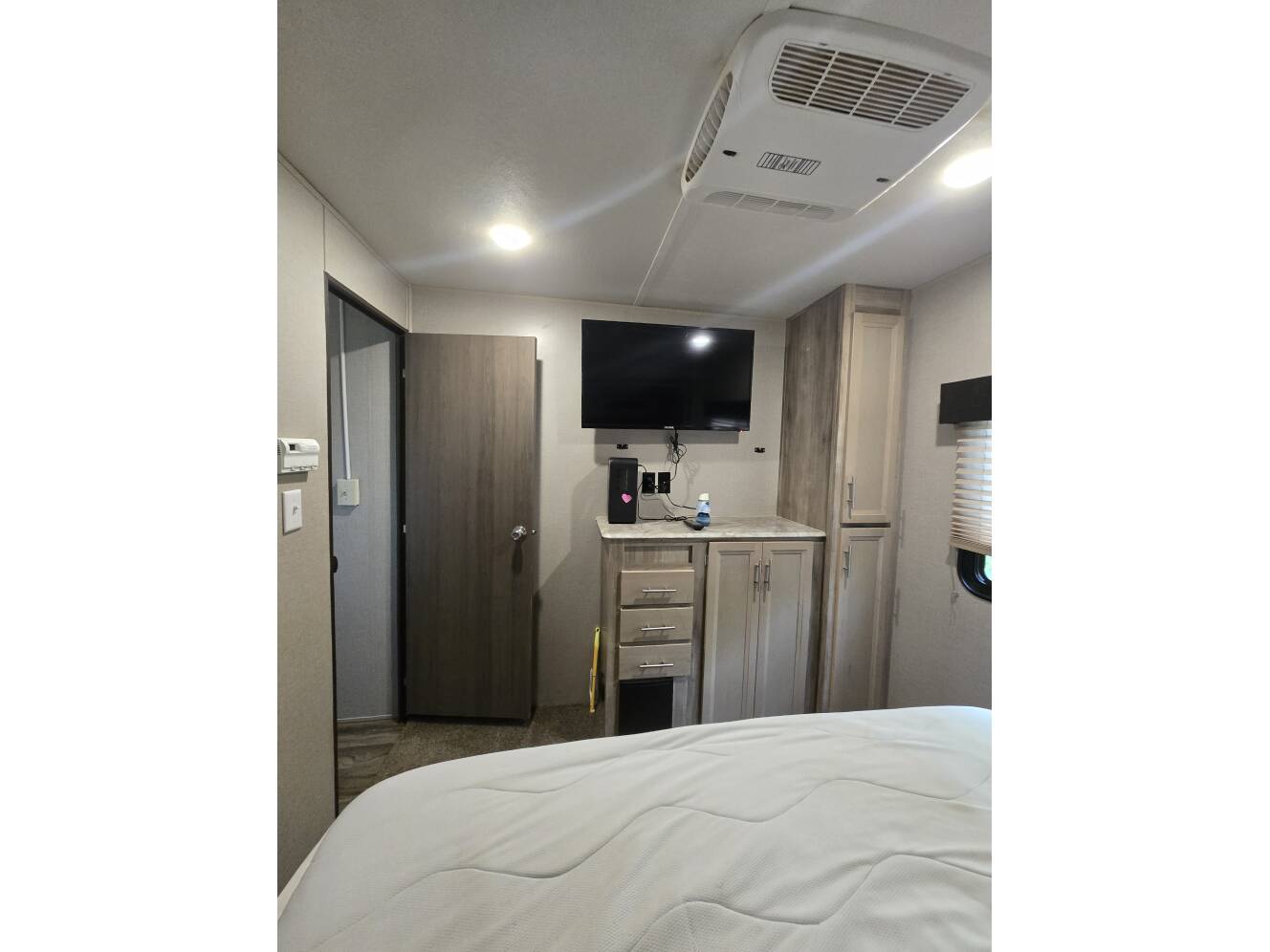 A photo of this 2021 Coachmen CATALINA DESTINATION SERIES 39FKTS