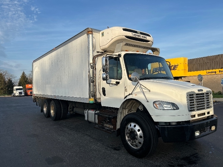 2017 FREIGHTLINER BUSINESS CLASS M2 106 in Swedesboro, NJ