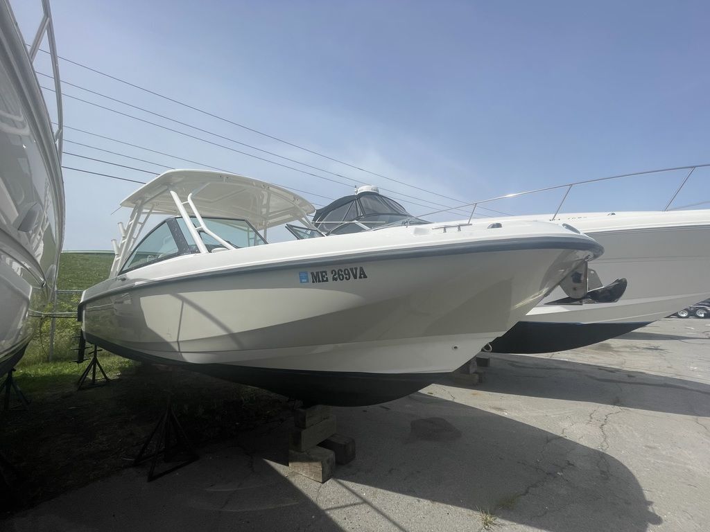 2018 Boston Whaler 270 Vantage 320 in south portland ME