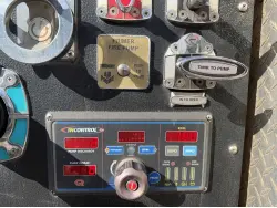 2015 ROSENBAUER COMMANDER PUMPER