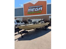 4 Amenity-Rich High-Performance Day Boats image