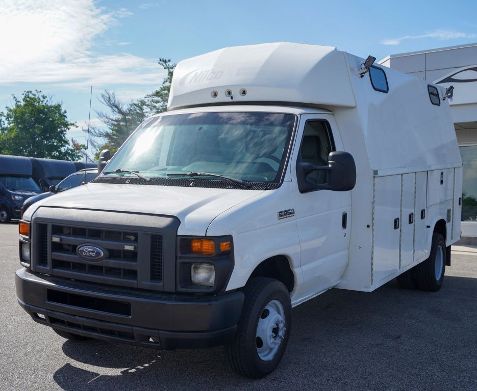 2016 FORD ECONOLINE in Langhorne, PA