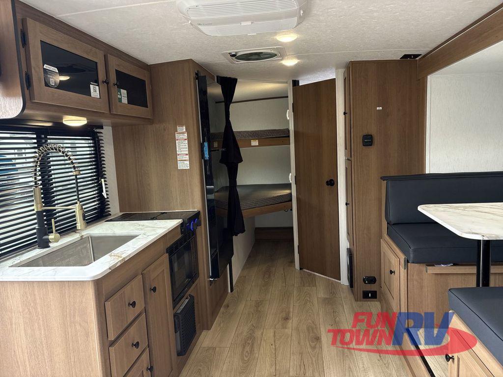 2026 Coachmen Rv Apex Nano 208BHS in wharton TX