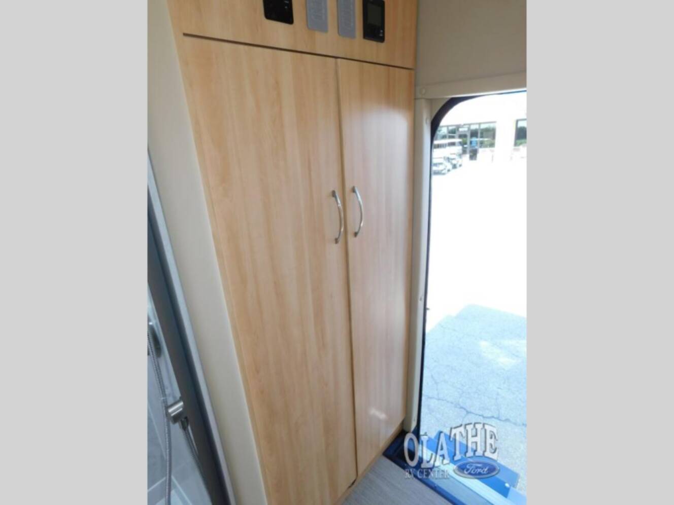 A photo of this 2024 Chinook Maverick DS