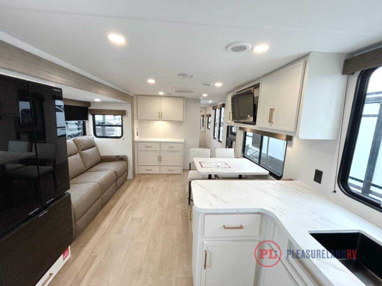 A photo of this 2026 Grand Design Transcend 285RKT