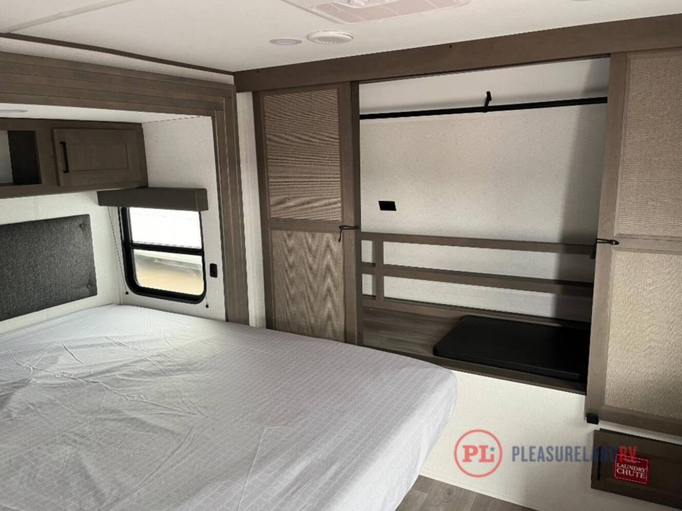 A photo of this 2026 Grand Design Transcend 335BHT