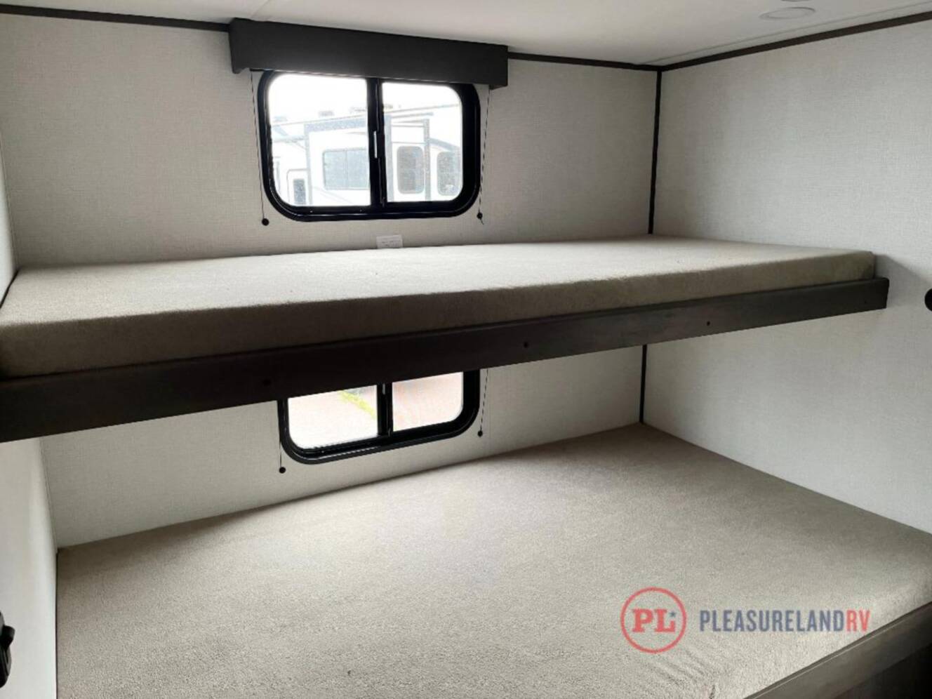 A photo of this 2026 Grand Design Transcend 335BHT