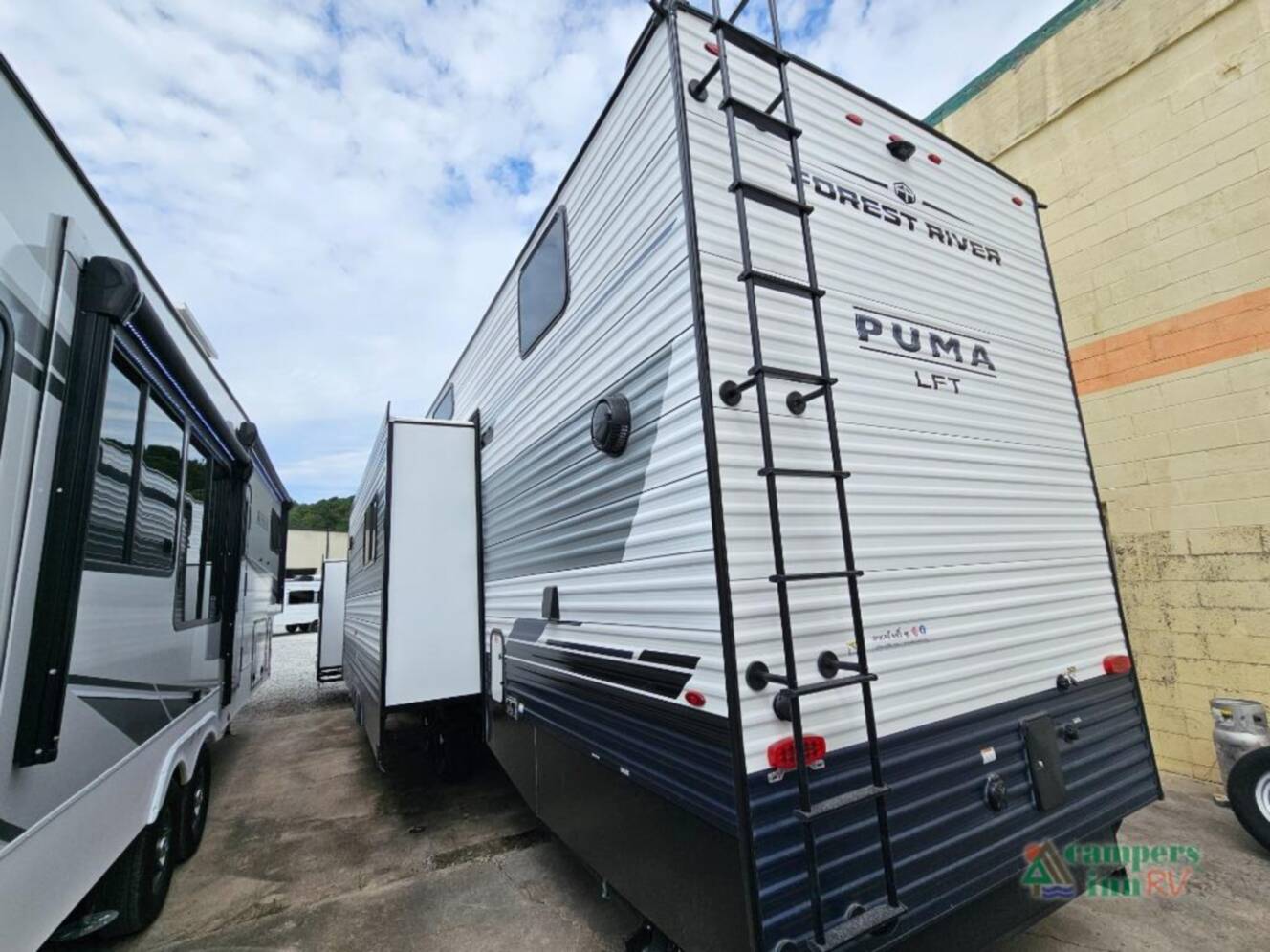 A photo of this 2026 Forest River Rv Puma Vista 420LFT