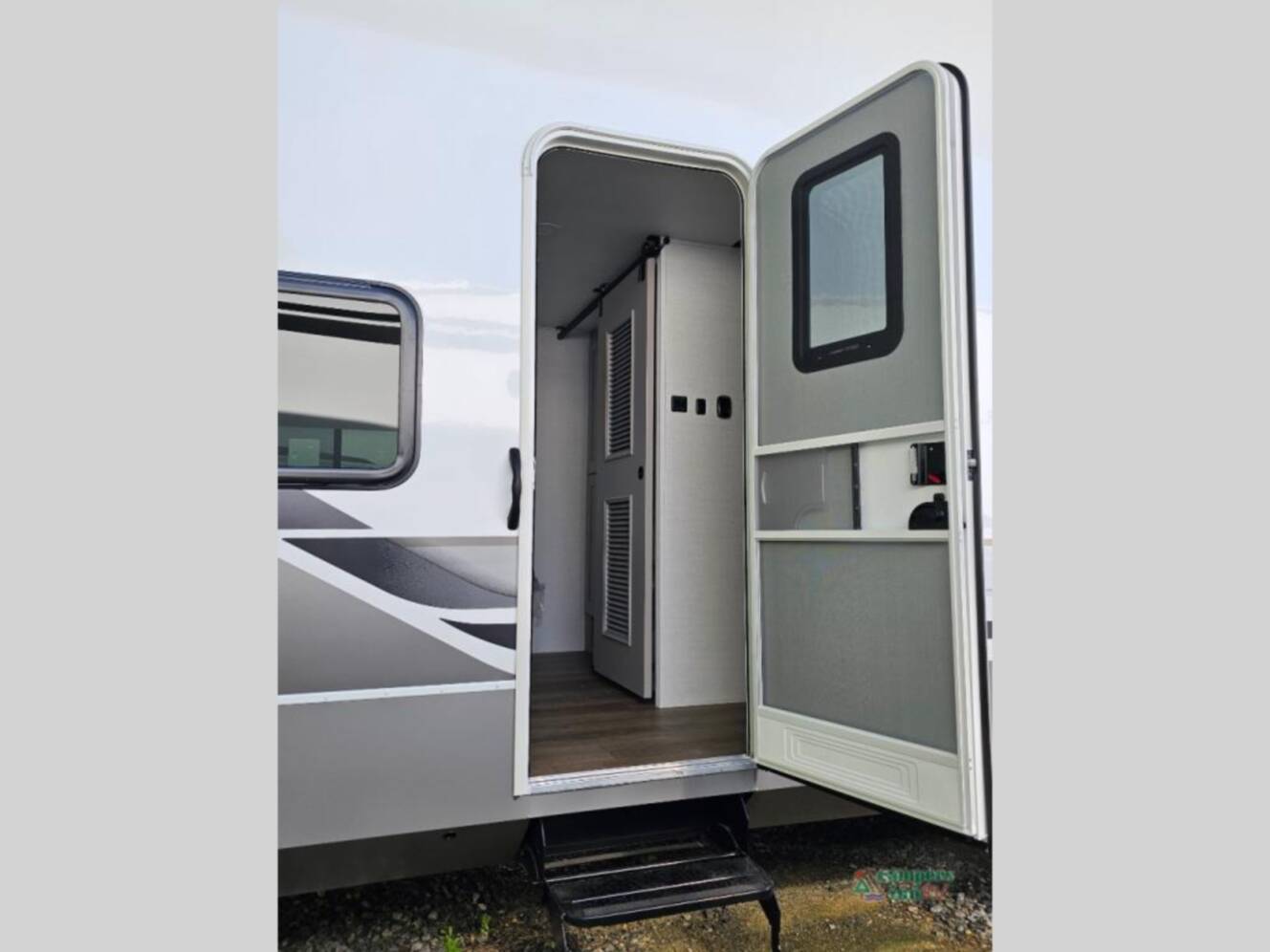 A photo of this 2026 Alliance Rv Benchmark 42LFT