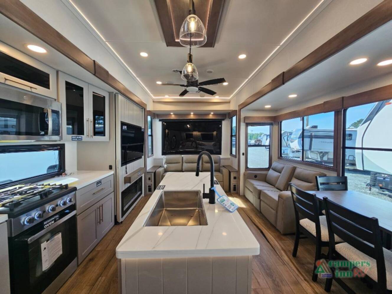 A photo of this 2026 Alliance Rv Benchmark 42LFT