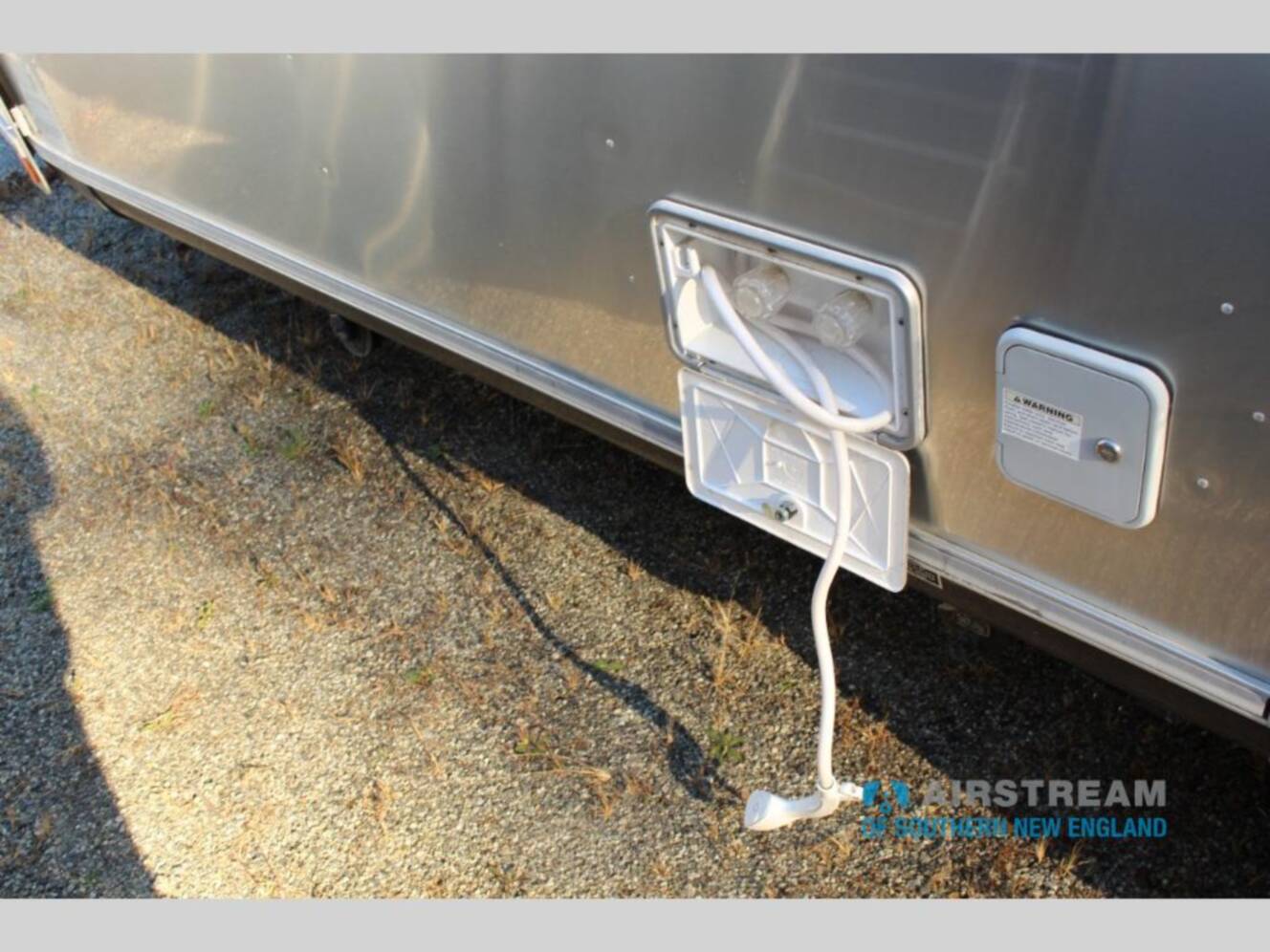 A photo of this 2016 Airstream International Serenity International serenity 25 fbq