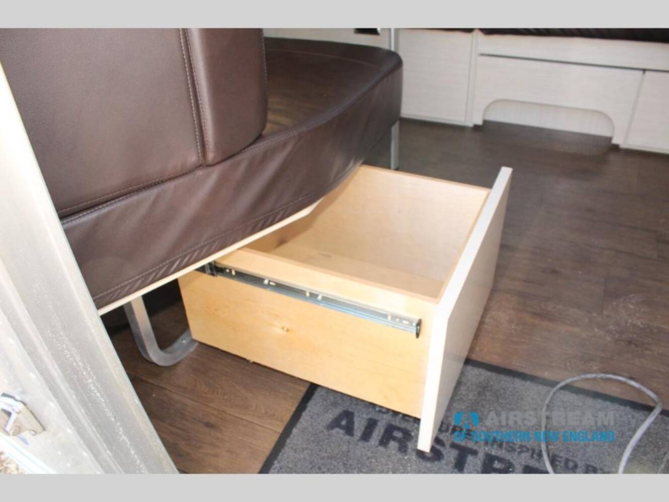 A photo of this 2016 Airstream International Serenity International serenity 25 fbq