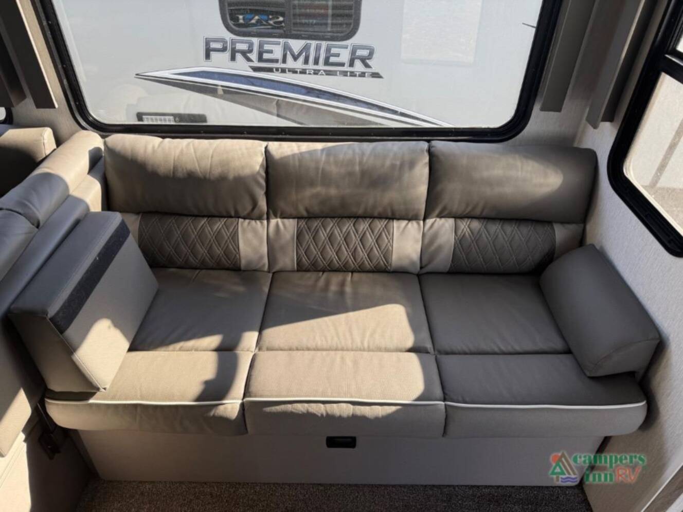 A photo of this 2022 Forest River Rv Salem 32BHDS