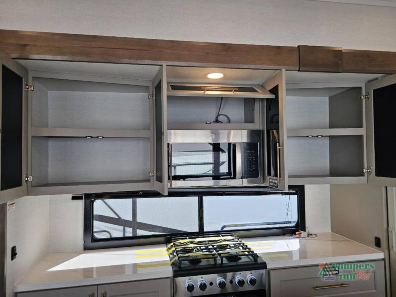A photo of this 2026 Alliance Rv Benchmark 42LFT