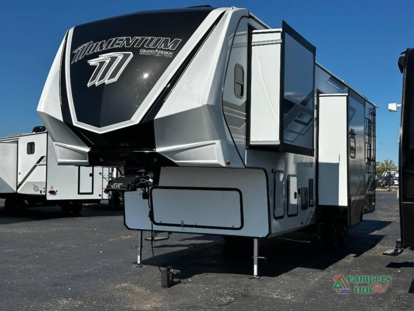 A photo of this 2026 Grand Design Momentum G-Class 320G