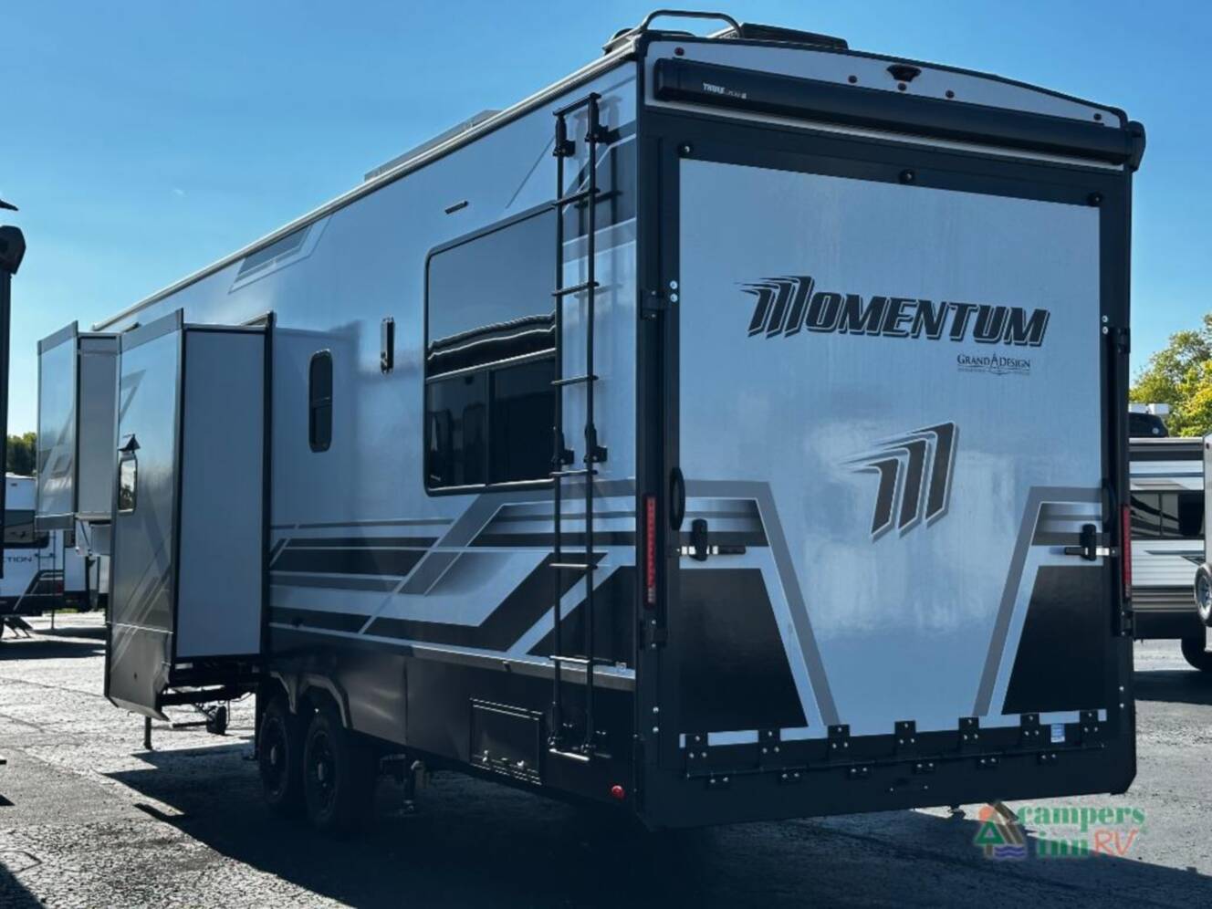 A photo of this 2026 Grand Design Momentum G-Class 320G