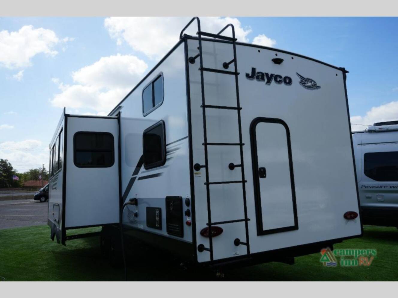 A photo of this 2025 Jayco Jay Feather 29BHB