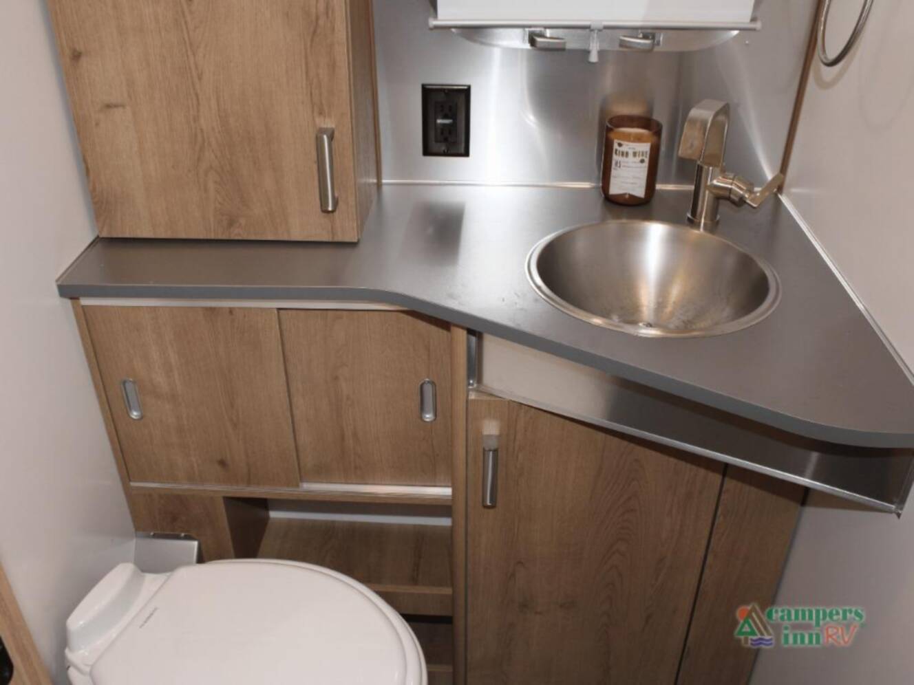 A photo of this 2026 Airstream Trade Wind 25FBQ