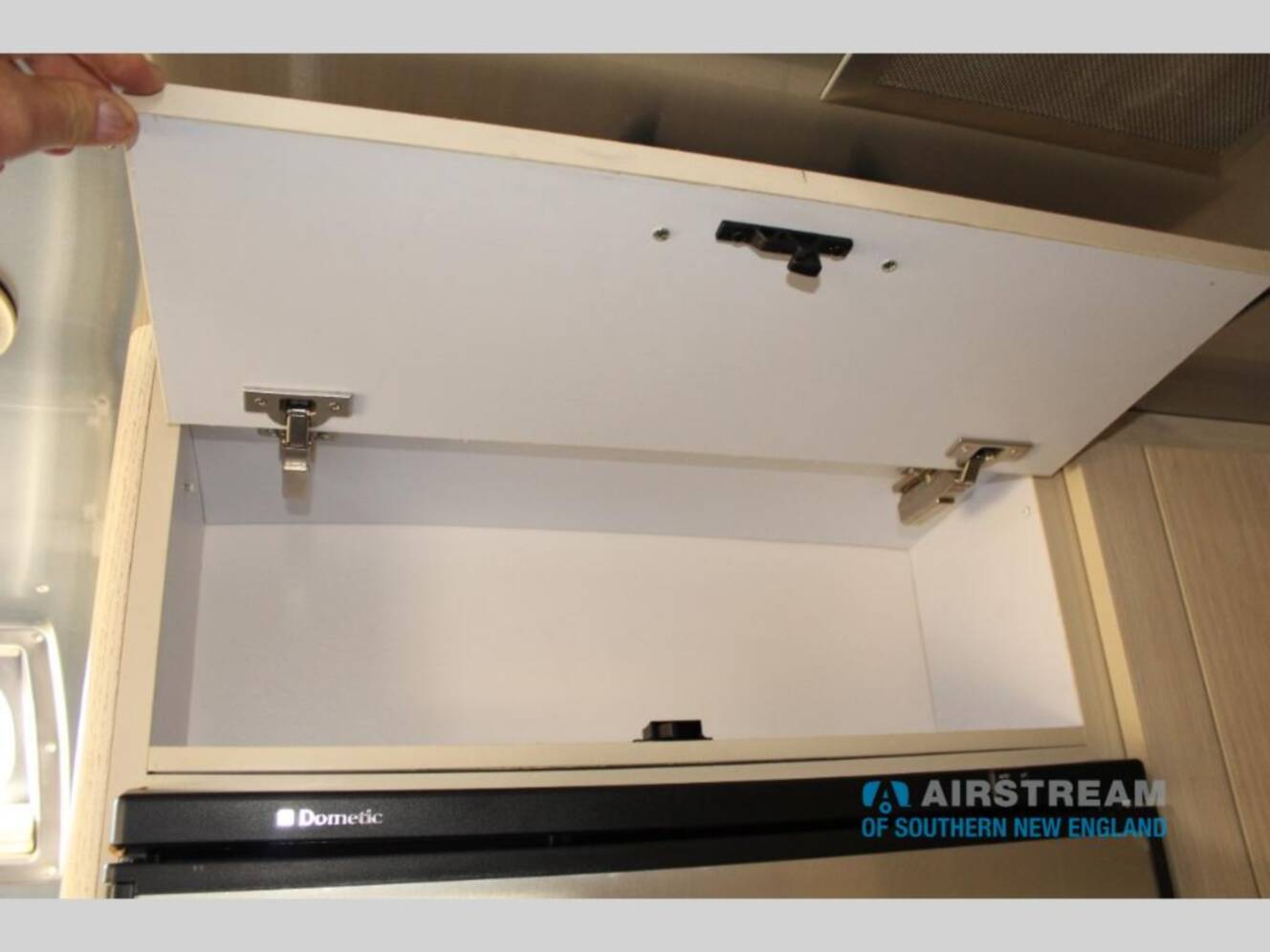 A photo of this 2016 Airstream International Serenity International serenity 25 fbq