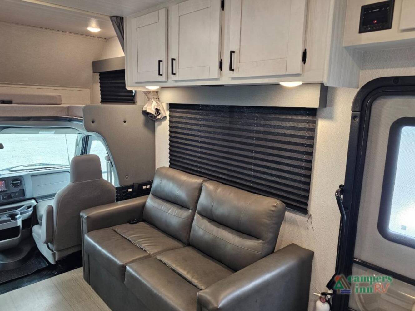 A photo of this 2024 East To West Entrada 3100FB