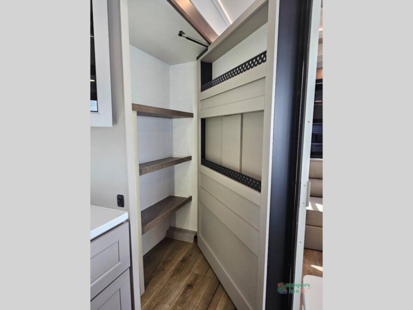 A photo of this 2026 Alliance Rv Benchmark 42LFT