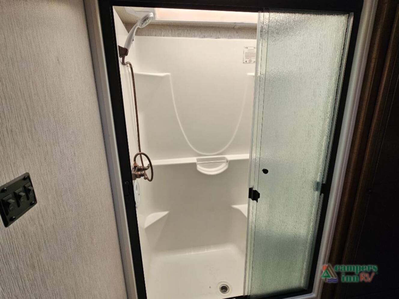 A photo of this 2018 Heartland Bighorn 3871FBO