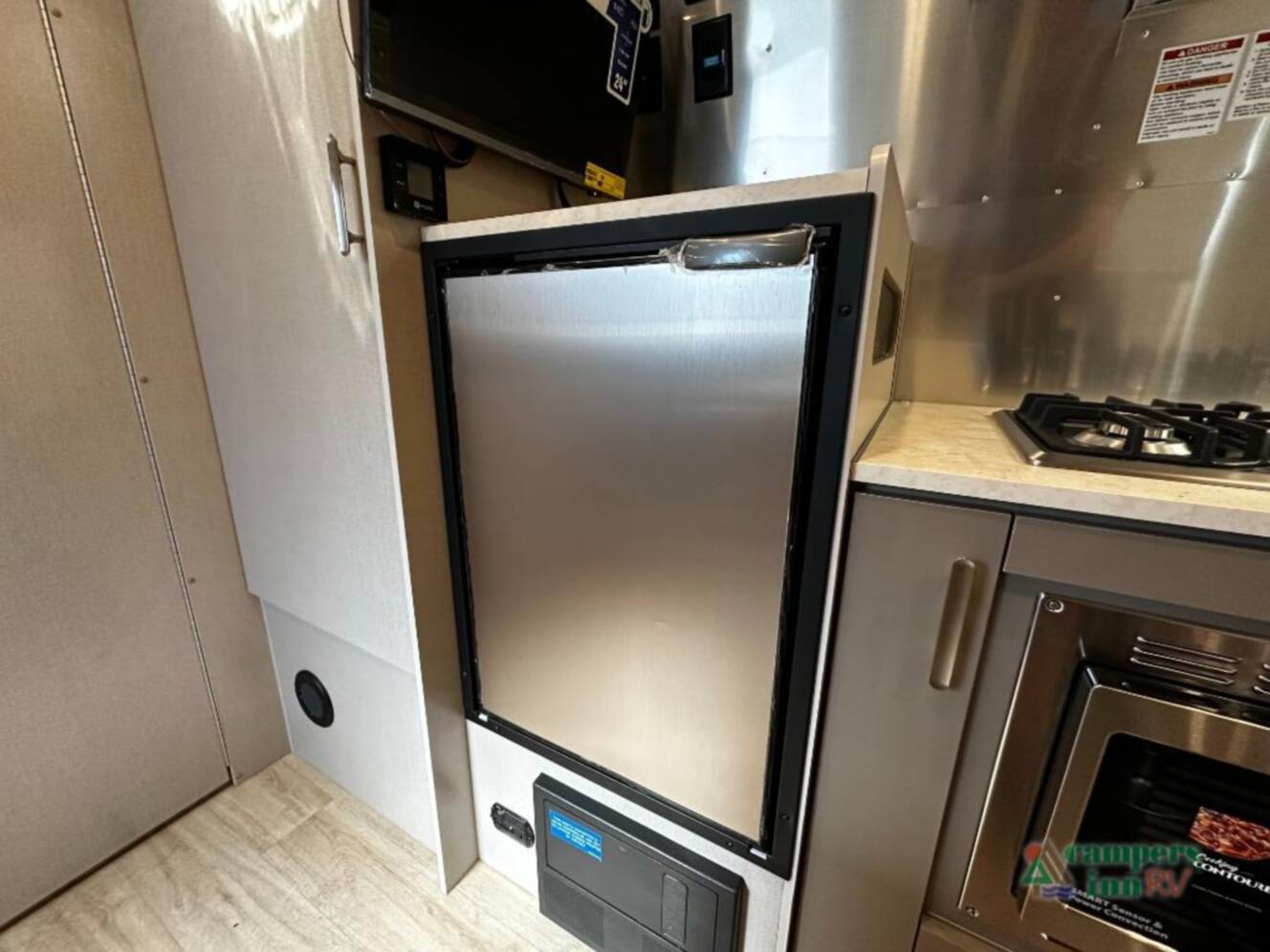 A photo of this 2026 Airstream Caravel 22FB
