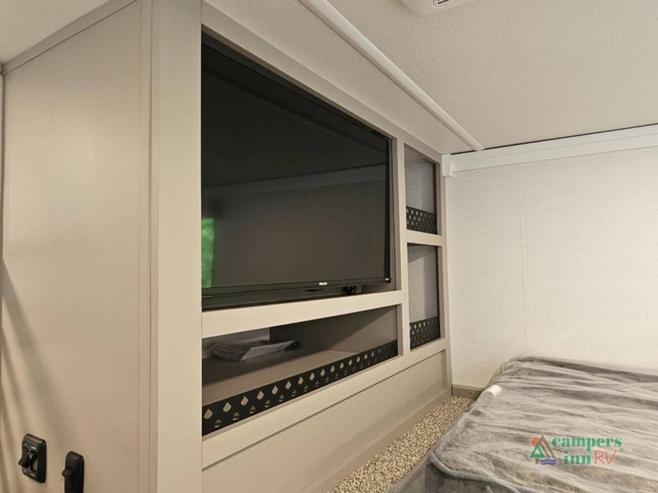 A photo of this 2026 Alliance Rv Benchmark 42LFT