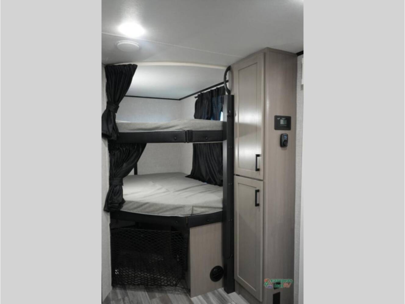 A photo of this 2025 Jayco Jay Feather 29BHB