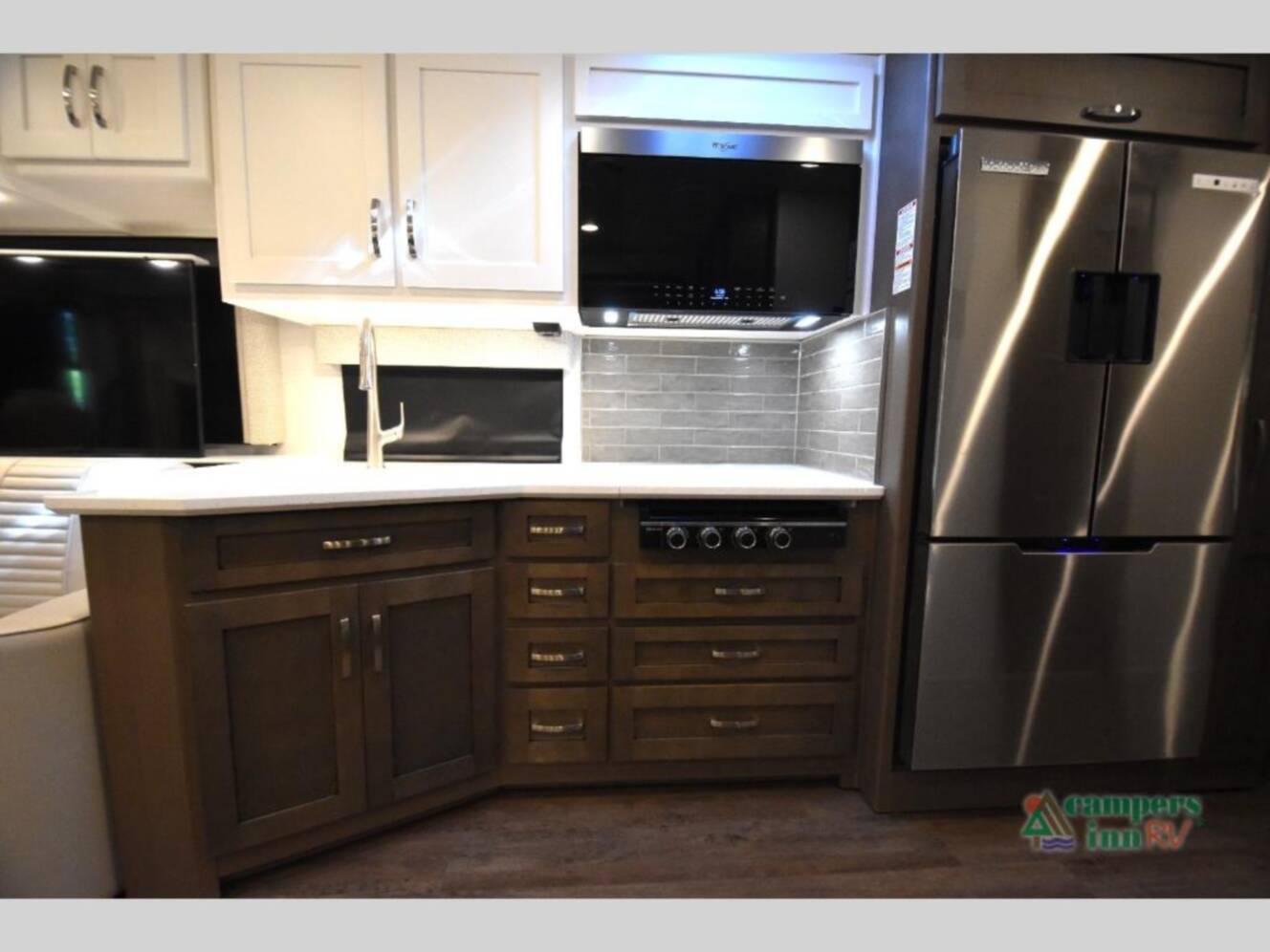 A photo of this 2025 Newmar Bay Star 3626