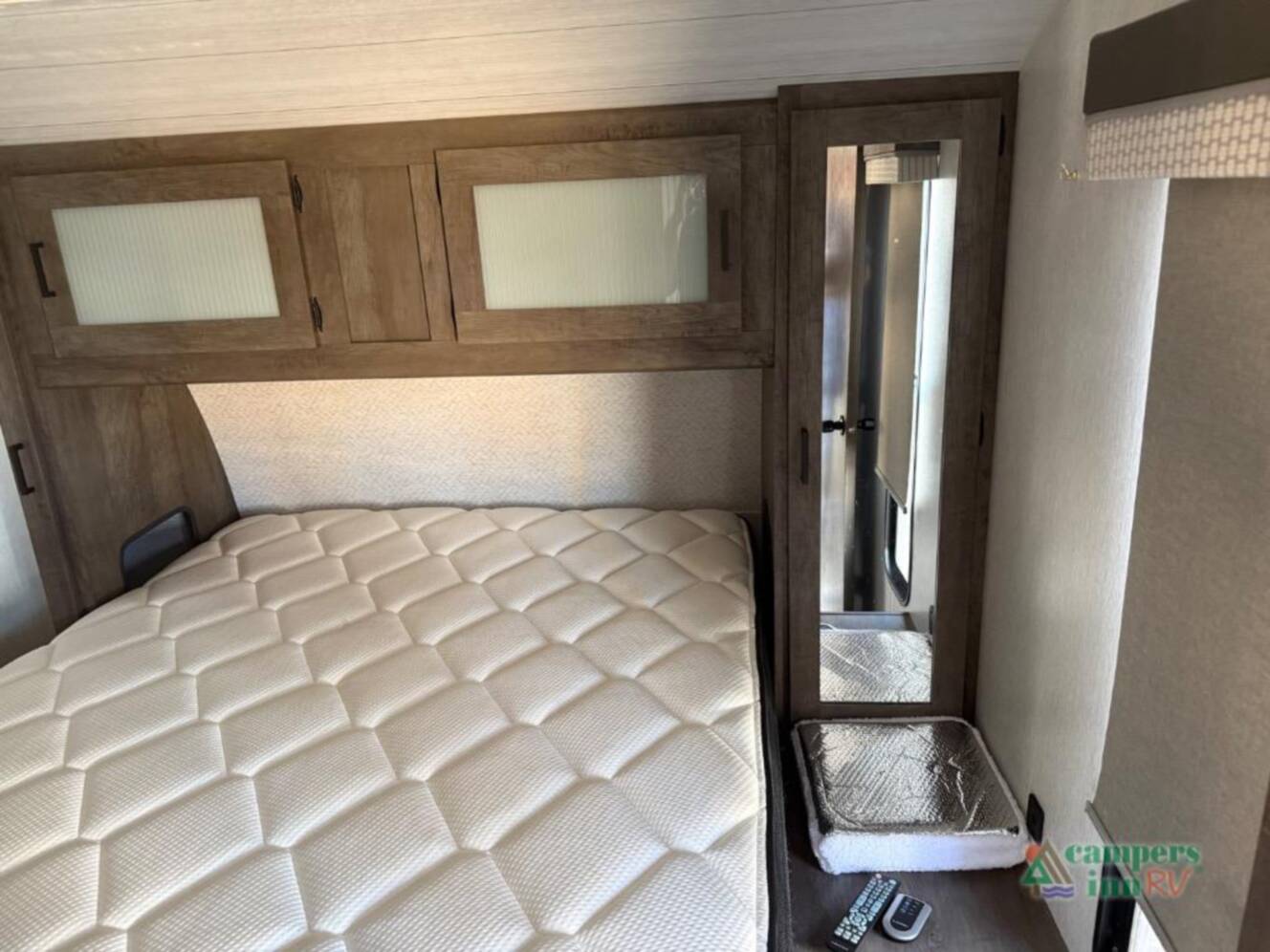 A photo of this 2022 Forest River Rv Salem 32BHDS