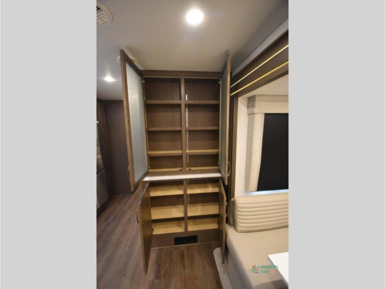 A photo of this 2025 Newmar Bay Star 3626