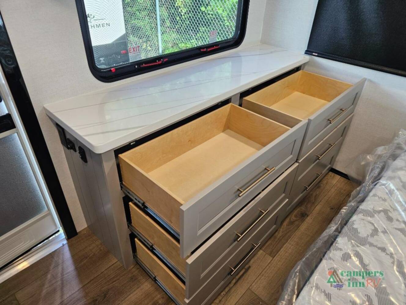 A photo of this 2026 Alliance Rv Benchmark 42LFT