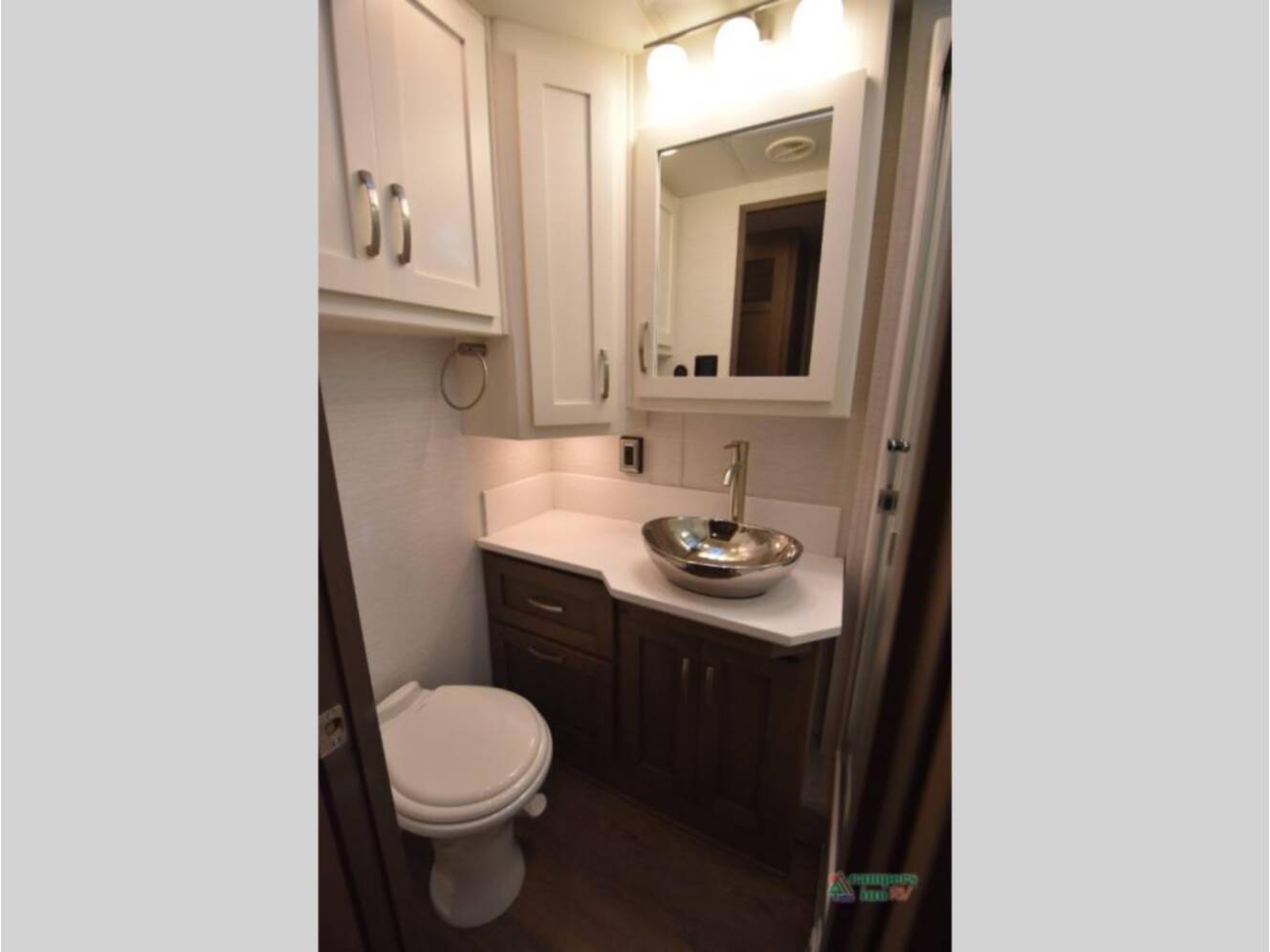 A photo of this 2025 Newmar Bay Star 3626
