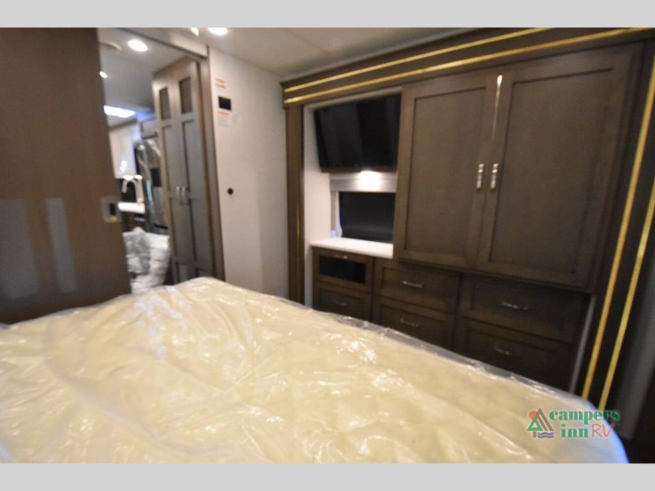 A photo of this 2025 Newmar Bay Star 3626