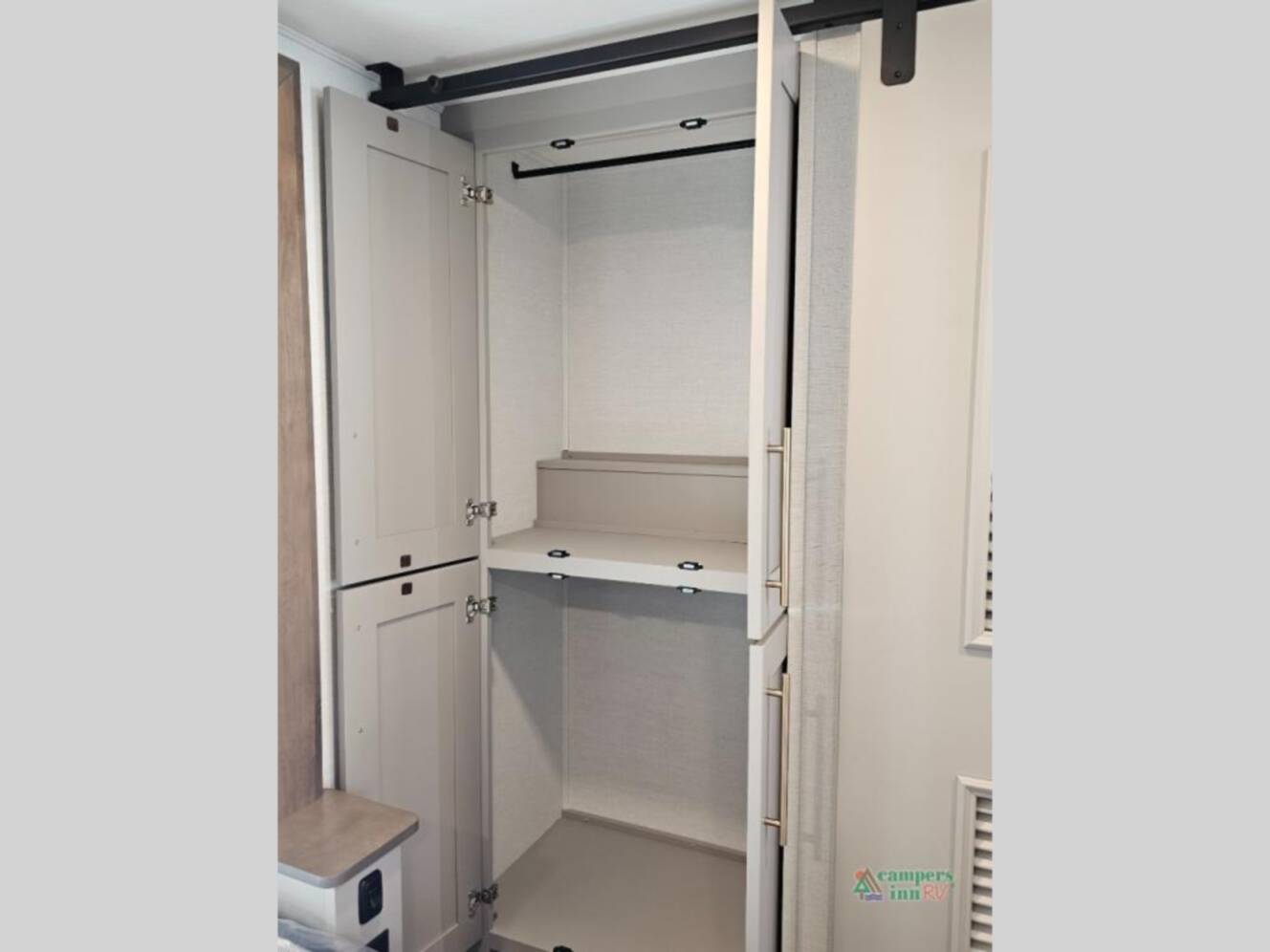 A photo of this 2026 Alliance Rv Benchmark 42LFT