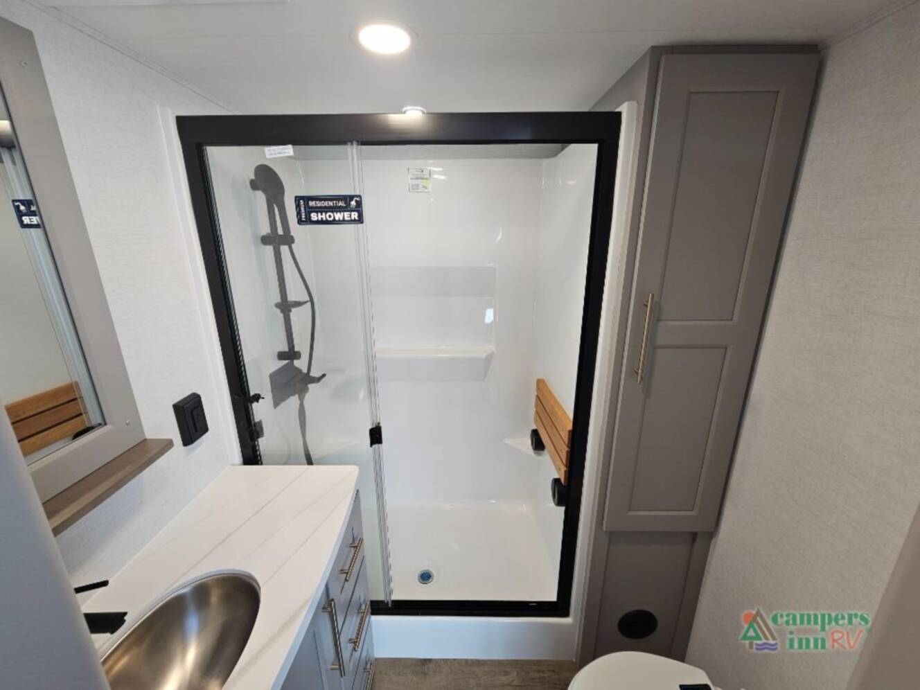 A photo of this 2026 Alliance Rv Benchmark 42LFT