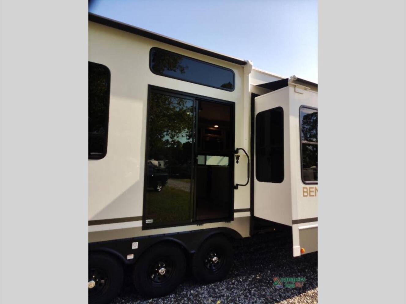 A photo of this 2026 Alliance Rv Benchmark 42LFT