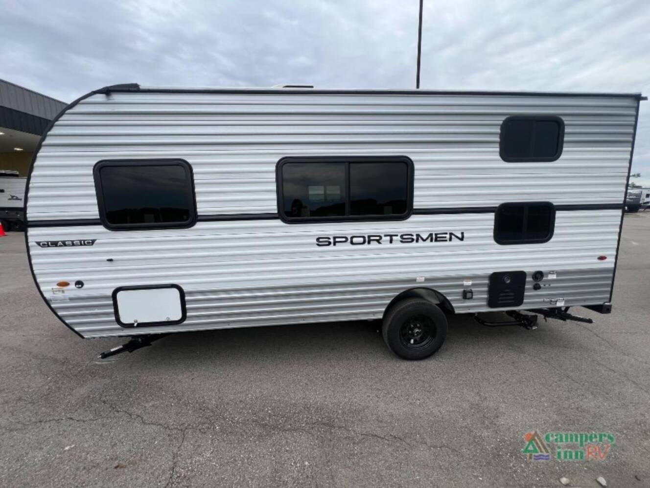 A photo of this 2027 Kz Sportsmen Classic 180BH
